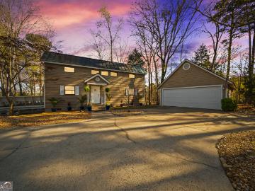 128 Forest Ridge Circle