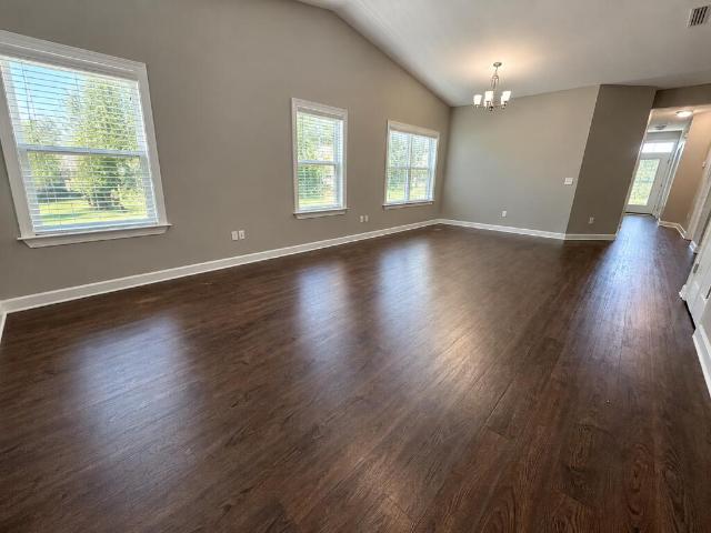 128 Heyward Dr