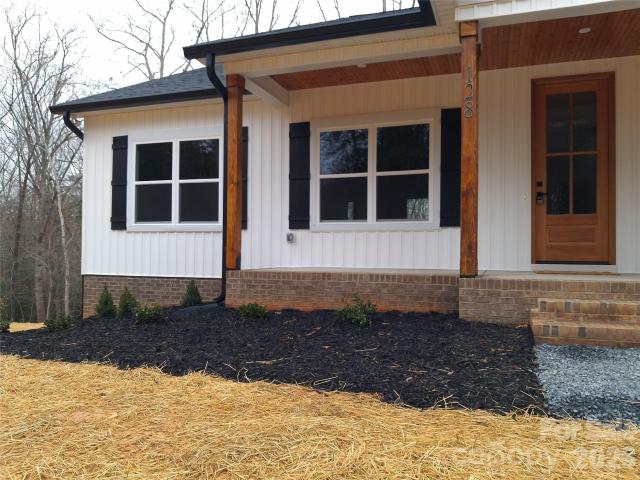 128 Hedgeline Drive