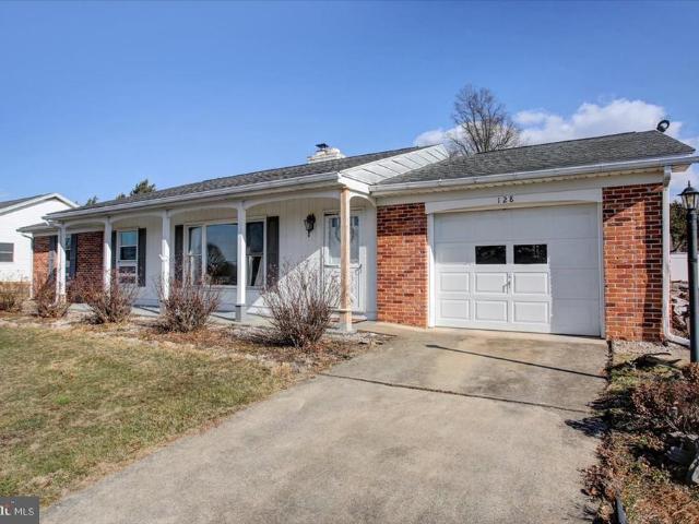 128 Hillside Drive