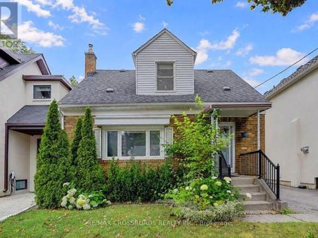 128 Leacrest Road, Toronto, ON, M4G 1E8 house for sale | Listing ID C13665 | Royal LePage