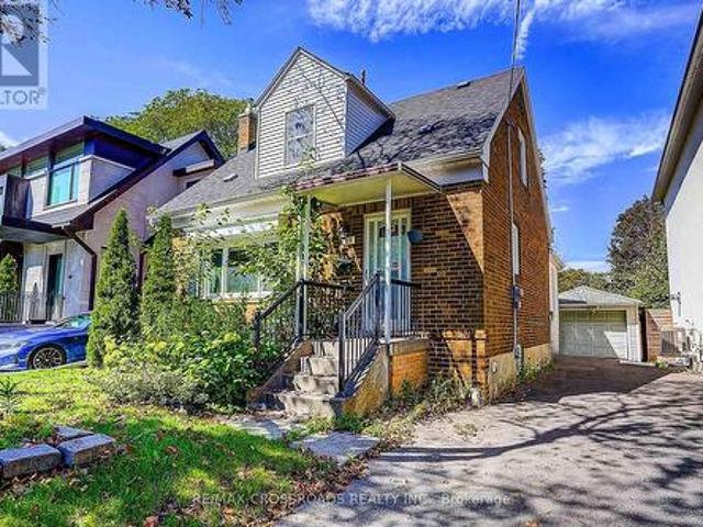 128 Leacrest Road, Toronto, ON, M4G 1E8 house for sale | Listing ID C13777 | Royal LePage