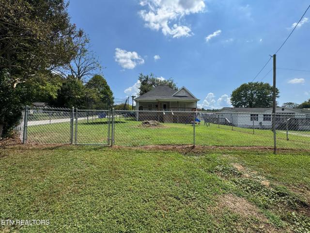 128 N Ridge Ave