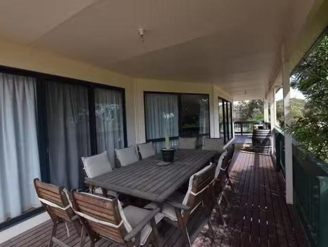 128 Nepean Esplanade, Nepean Bay, SA 5223
