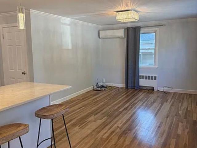 128 Seminole Ave, Waltham, US, MA