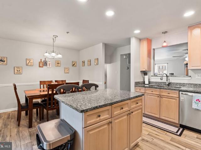 128 Sentry Ridge