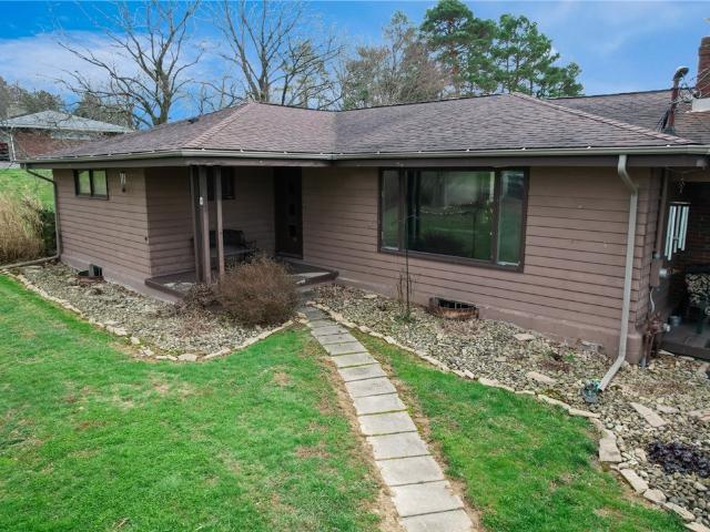 128 Shanahan Rd