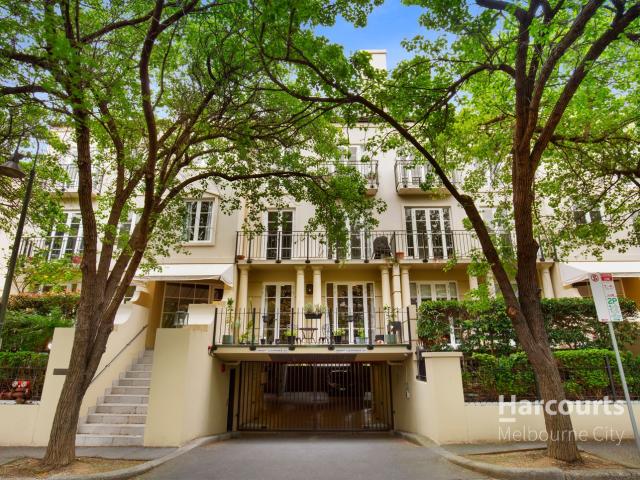 12/8 Wellington Crescent, EAST MELBOURNE, VIC 3002