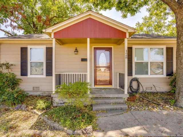 128 Tarrant Avenue