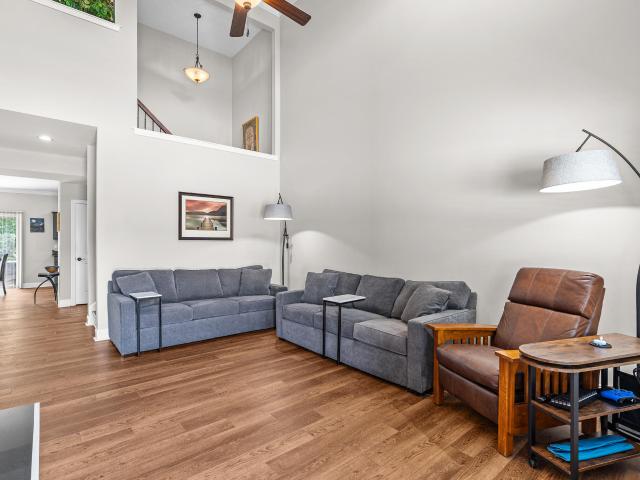 128 Tuscany Lane