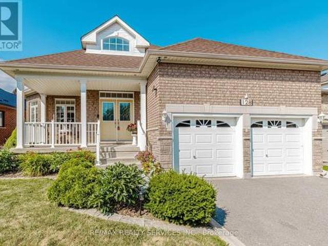 128 Valleywood Boulevard, Caledon, ON, L7C 1B3 house for sale | Listing ID W13606 | Royal LePage