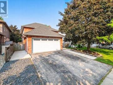 House for sale in Halton - Fireplace, Cellar