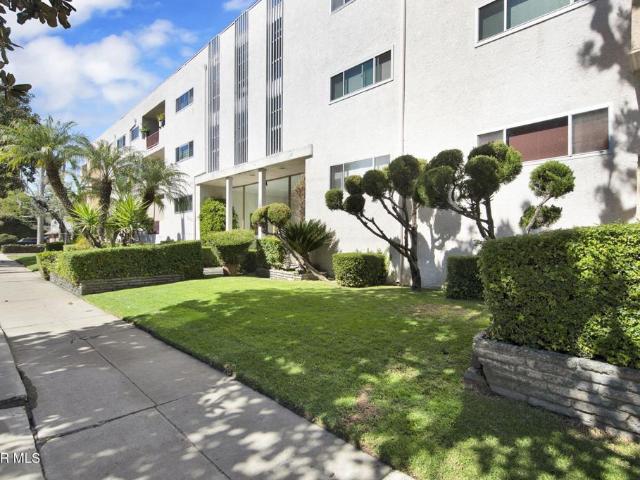 12955 Riverside Dr, Unit 307, Sherman Oaks, CA 91423 | MLS #226001 VC