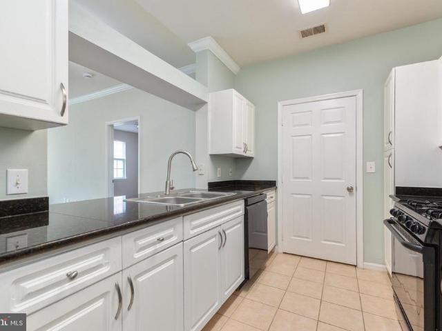 12958 Centre Park Circle # 118