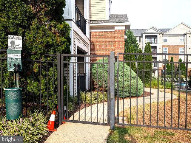 12958 Centre Park Circle # 218