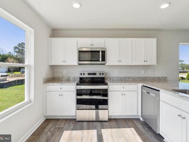 1295 Purple Orchid Loop