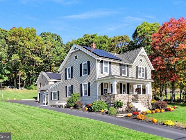 1295 Valley Road
