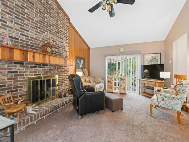 1296 Lakeville Lane