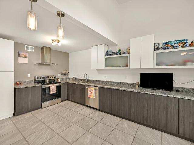 12975 N Colony Dr
