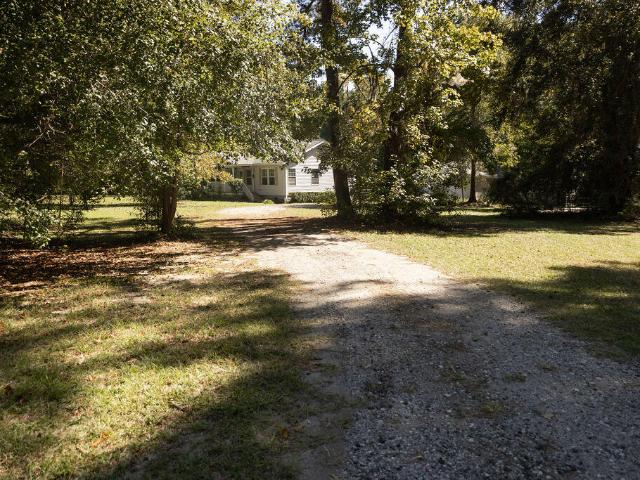 1298 Barracada Road