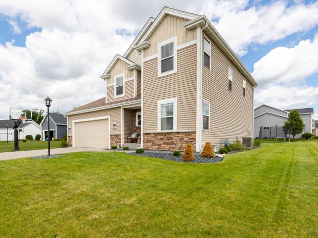 1298 Juniper Ln