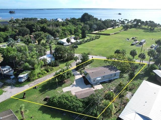 12995 Old Dixie Hwy, Sebastian, FL 32958