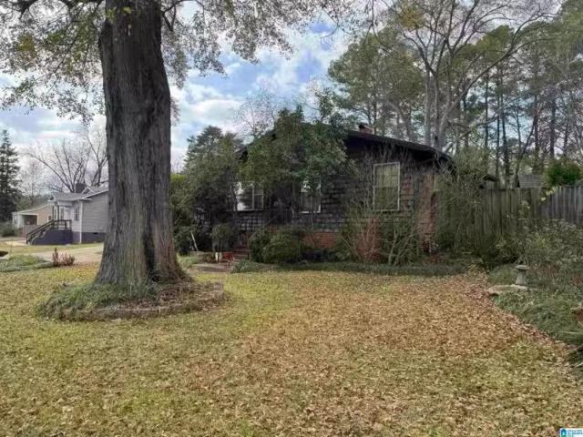 1299 HUEYTOWN RD, HUEYTOWN, AL 35023