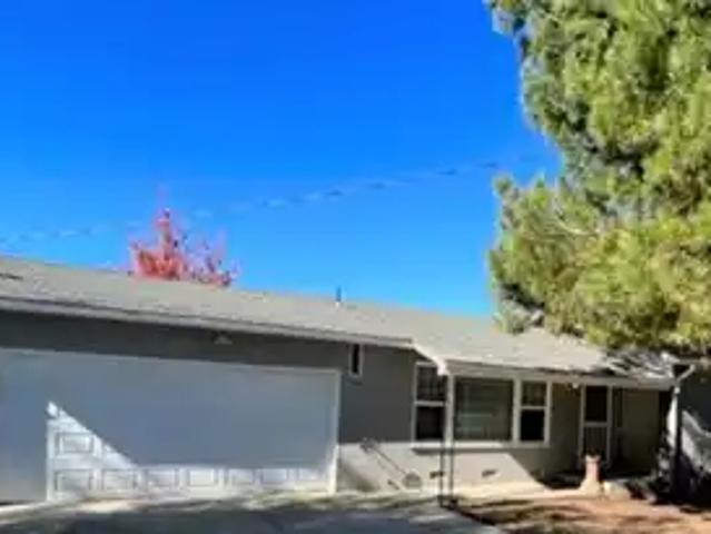 12908 Douglas St, 3 beds, 2 full baths