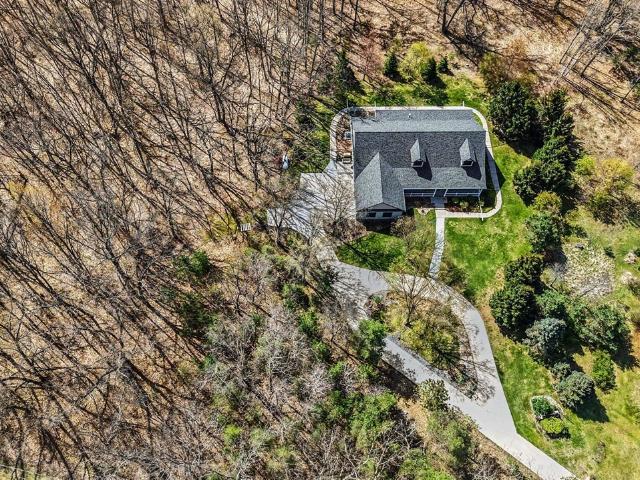 1290 W Echo Drive