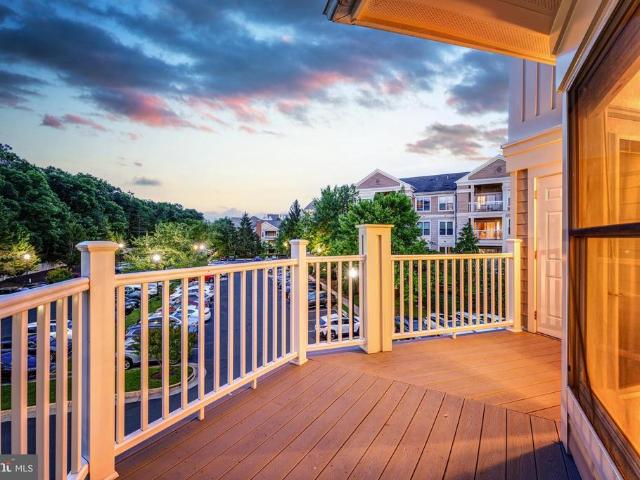 12915 Alton Square # 306