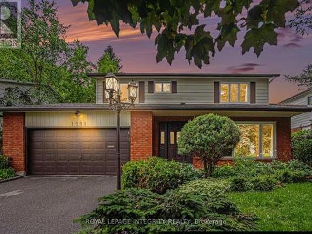 1291 Lampman Crescent, Ottawa, ON, K2C 1P9 house for sale | Listing ID X13612 | Royal LePage