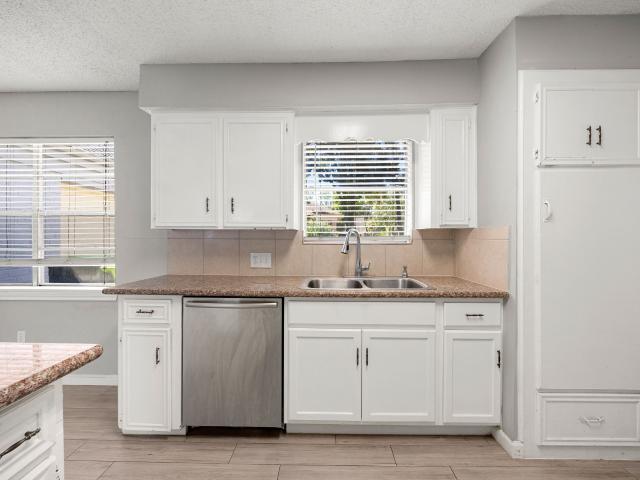 12923 Advance Drive