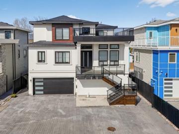 Greater Vancouver - Fireplace, Deck, Air conditioning