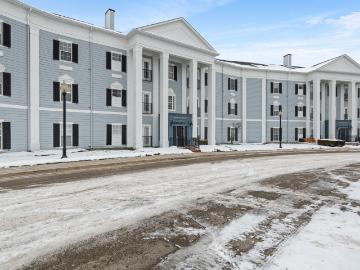 12926 University Cres, Unit 3A, Carmel, IN 46032 | MLS #22077
