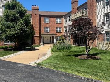 12929 Portulaca Dr, Unit 310, St. Louis, MO 63146 | MLS #26007