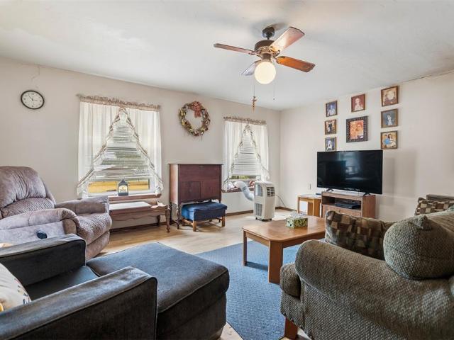 1292 Cox City Road