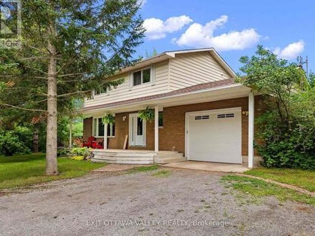 1292 Green Lake Road, North Algona Wilberforce, ON, K8A 6W5 house for sale | Listing ID X13622 | Royal LePage