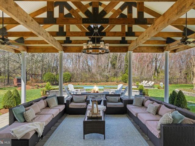 1292 Spa Road