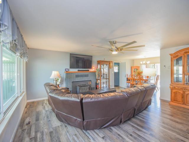 12933 Chaparral Rd