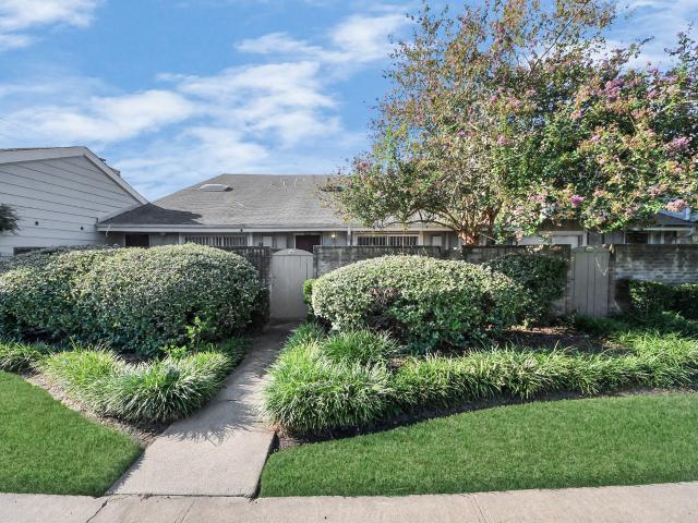 12934 Greenway Chase Ct, Unit 2934, Houston, TX 77072 | MLS #4554