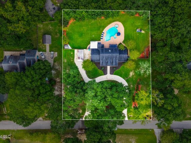 12938 Coles Cove