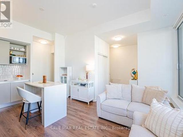 129 3 Trailside Drive, Oakville, ON, L6M 4M2 townhouse for sale | Listing ID W13607 | Royal LePage