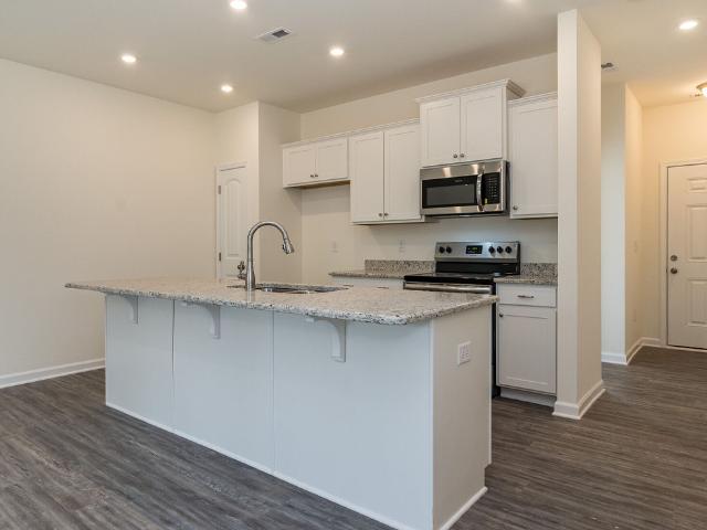 129 Cottage Court 7B