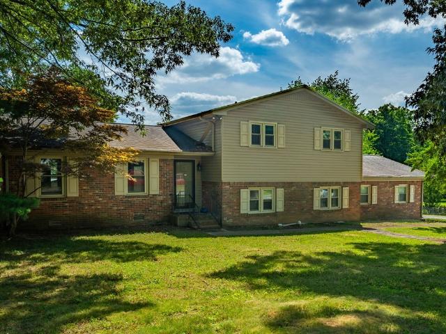 129 Country Club Ln