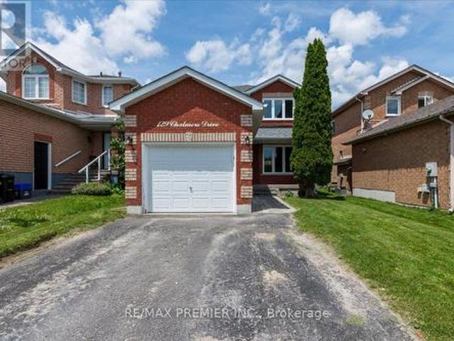 129 Chalmers Drive, Barrie, ON, L4N 8W4 house for sale | Listing ID S13722 | Royal LePage