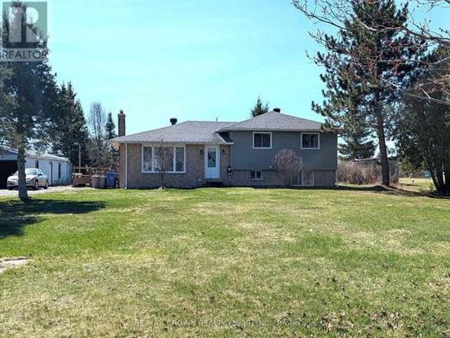129 Bertha Road, East Ferris Corbeil, ON, P0H 1K0 house for sale | Listing ID X13061 | Royal LePage