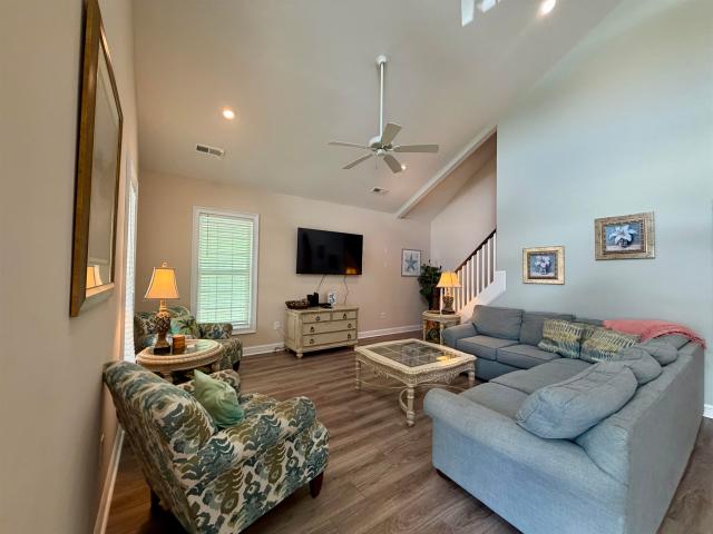 129 Georges Bay Rd