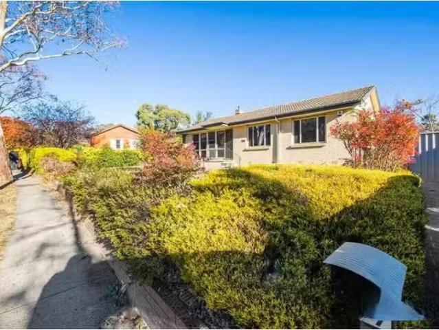 129 Gilmore Crescent, Garran House for rent Listed by Purnell.