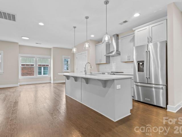 129 Grandin Rd, Charlotte, NC 28208 | MLS #4401