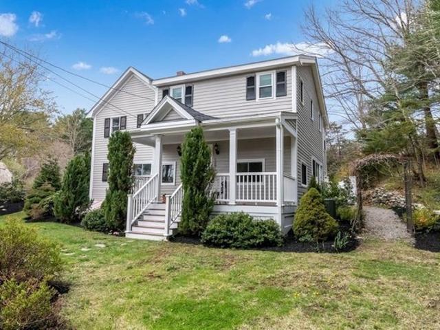 129 Dover Rd, Westwood, MA 02090